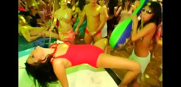  Wild orgy partying with loads of wet dick engulfing pleasuring